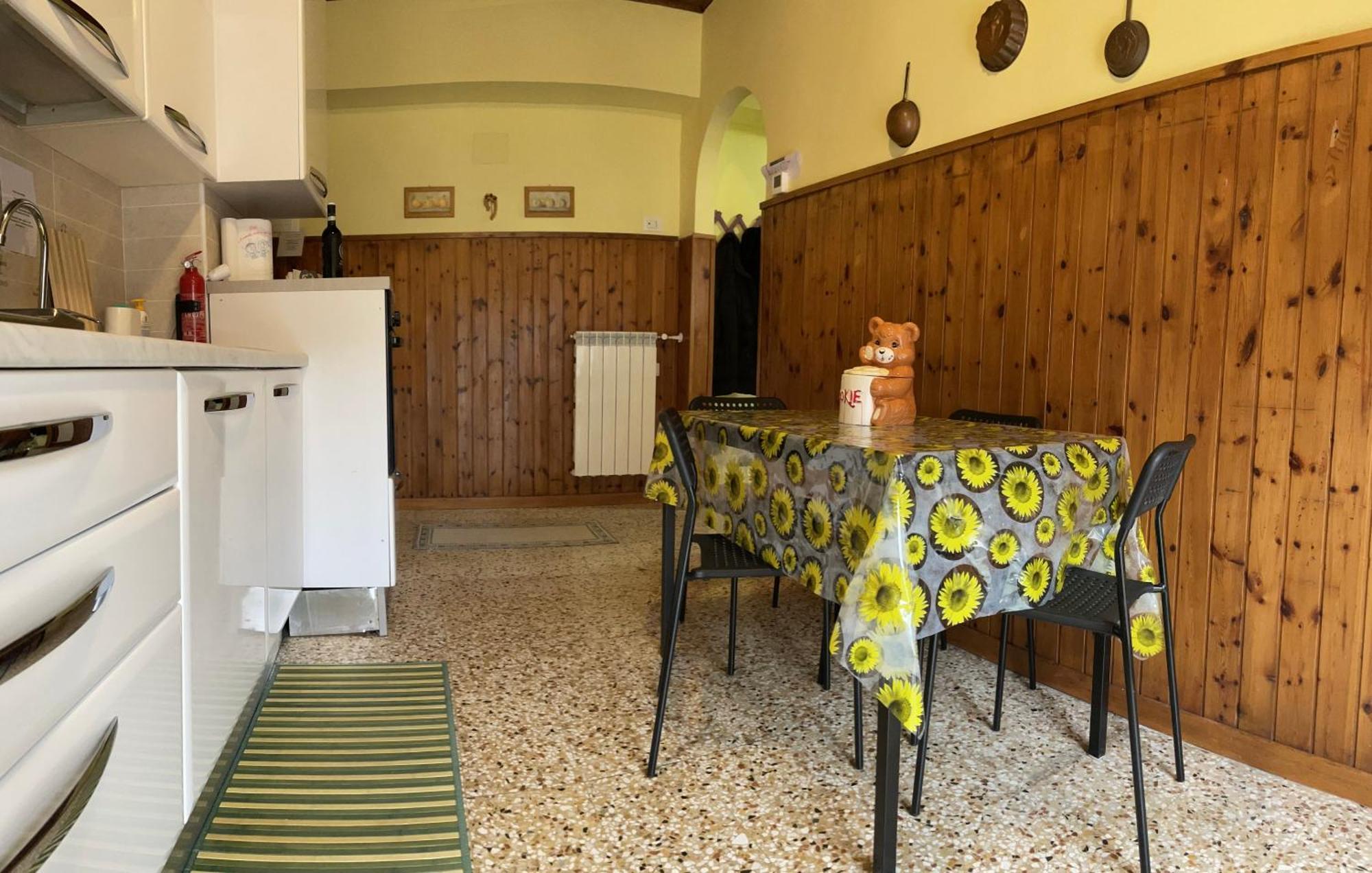 Al Campanile Centro Storico Ampio Luminoso E Panoramico Appartamento Trilocale Carsoli Exterior foto